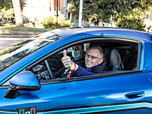 Глава корпорации Stellantis раскритиковал электромобили