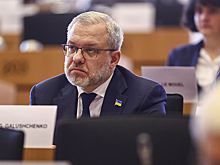 Двое министров Зеленского ушли в отставку на фоне коррупционного скандала