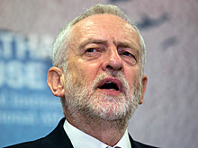 Бывшего лидера лейбористов Джереми Корбина временно исключили из партии из-за скандала вокруг антисемитизма