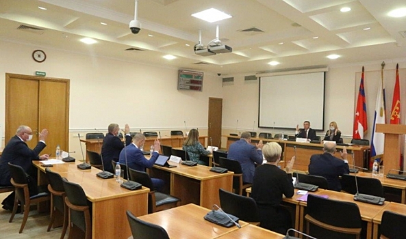 Трое из семи кандидатов в мэры Волгограда прошли 1-й этап конкурса