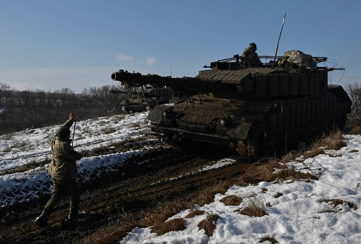 Предсказан эффект условий контрактов ВСУ для 18-летних