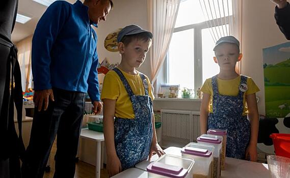Курский губернатор побывал в детском саду «Сказка»