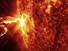 Второе облако плазмы после вспышки на Солнце достигло Земли