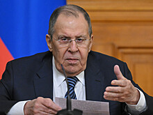 Лавров заявил, что Россия атакует только объекты двойного назначения на Украине