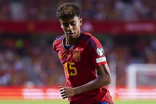 Ламин Ямал высказался о сравнении с 16-летними Месси, Роналду и Мбаппе