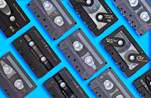 Очередное хорошо забытое старое: в музыкальную моду возвращаются аудиокассеты