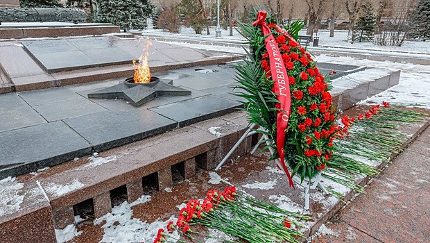 Спустя 16 лет молчания у Вечного огня в Волгограде вновь зазвучала музыка