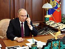 Ушаков анонсировал телефонный разговор Путина с Си Цзиньпином