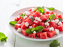 Нестандартный рецепт с арбузом, который покорил соцсети