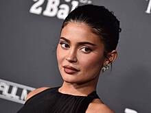 Представители Кайли Дженнер опровергли слухи о ее расставании с Тимоти Шаламе