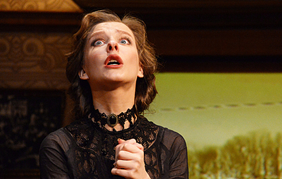 Лиза Арзамасова сняла обручальное кольцо после расставания с Авербухом