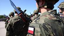 Варшава продолжит наращивать войска на границе с Белоруссией