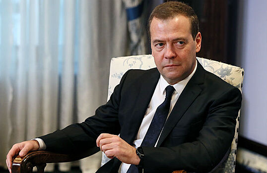 Слатинов: «Для Дмитрия Анатольевича очень важно сейчас продемонстрировать уверенность в себе»