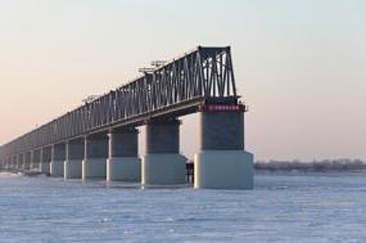Срок сдачи моста из РФ в Китай перенесен на июль 2019 г