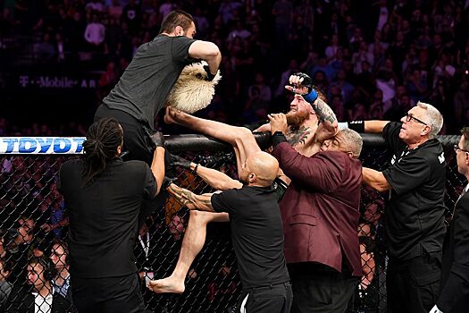 UFC 279, Хамзат Чимаев — Нейт Диаз, массовая драка, 5 самых жёстких потасовок в ММА