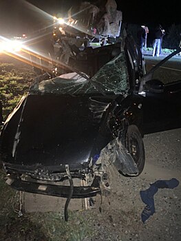 В Орском районе иномарка врезалась в трактор