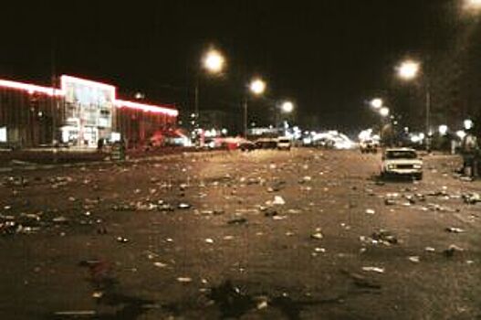 Mercedes с выключенными фарами устроил гонку по ночному Южноуральску