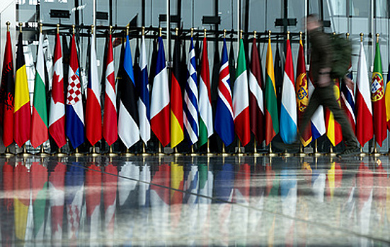 Участники саммита ЕС приняли решение ратифицировать соглашение о тарифах с США