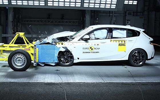 Новая модель BMW неожиданно «провалила» краш-тест