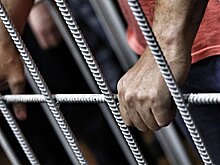 Российского экс-полицейского и его жену осудили за миллионное мошенничество
