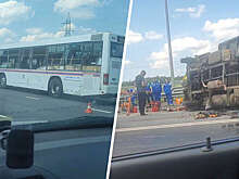 В Подмосковье фура опрокинулась и заблокировала движение на трассе А-107