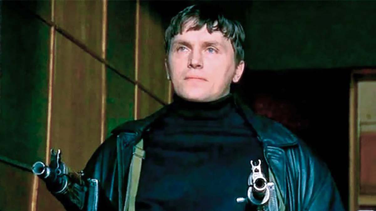 Mash: Никто из его коллег не пришел на похороны актера Александра Высоковского