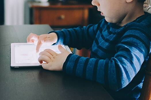 Изучено влияние цифровой техники на мозг детей