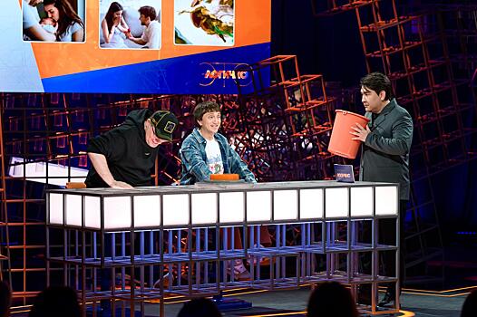 Гарик Харламов, Денис Дорохов, Павел Дедищев и Евгений Чебатков проверили себя на логику и смекалку