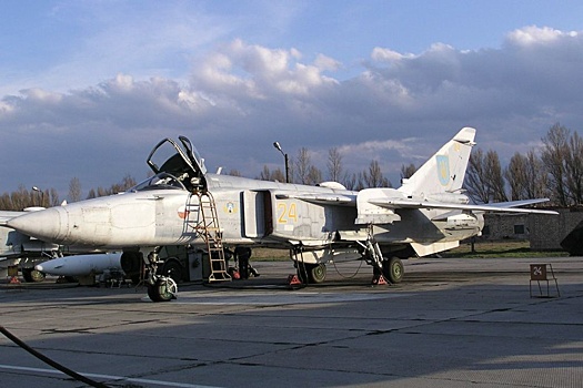 Два самолета ВСУ уничтожены "Геранями" на аэродроме Миргород