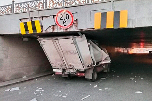 В Москве насчитали шесть «мостов глупости»