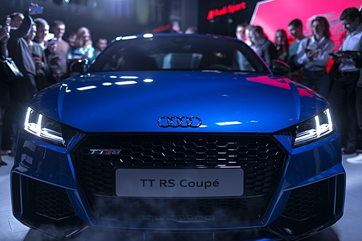 Audi объявил старт продаж самого мощного TT