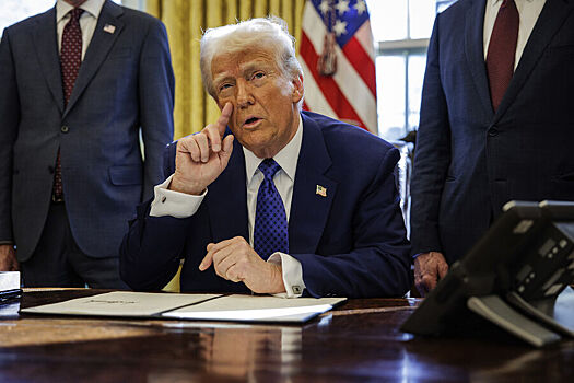 Российский философ допустил, что Трамп может отдать Украину России