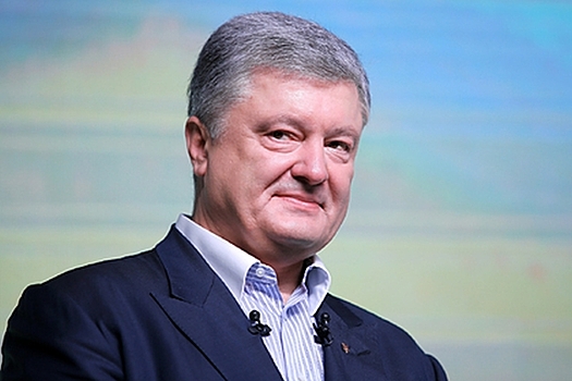 Вернувшийся из Испании Порошенко избежал карантина