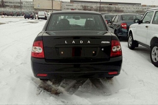 Бюджетная LADA Priora станет похожа на Vesta