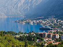 Российских туристов в Черногории штрафуют за неоплату турсбора