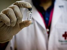 Киев намерен нажиться на вакцине из России