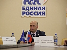 «Единая Россия» приостановила членство Михаила Шарова