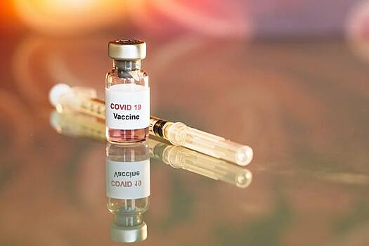 Во Франции начали расследовать смерти после вакцинации AstraZeneca