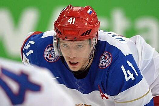 «В России было тяжело»: хоккеист судится за гражданство Канады
