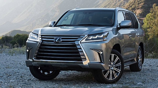 Lexus провел рестайлинг внедорожника LX