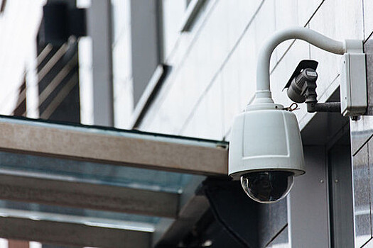 Гонконг в 2026 году может внедрить функцию распознавания лиц в камеры наблюдения