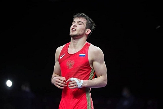 Борец Шахиев стал победителем чемпионата Европы