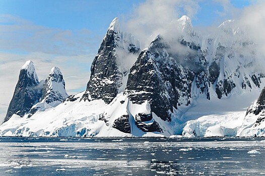 Мишустин присвоил названия новым мысам и островам в Арктике