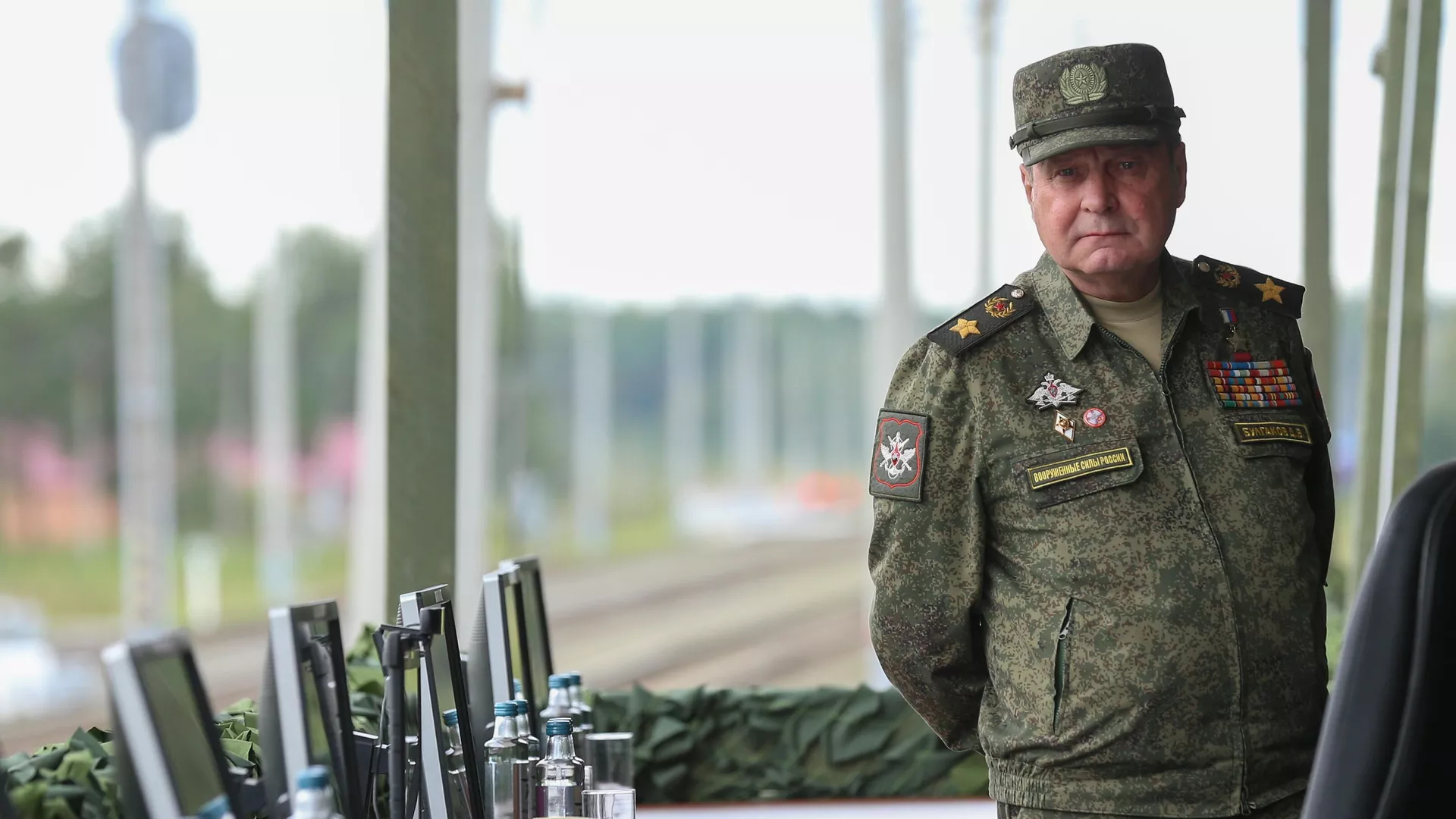 Хаминский: суд может лишить экс-замминистра обороны Булгакова звания Героя России