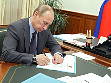 Путин подписал закон об ужесточении наказания за склонение к самоубийству