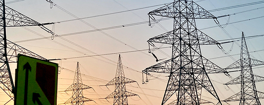 Черкесских предпринимателей обязали снести незаконные постройки под линии электропередач