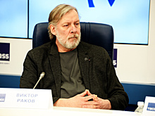 «Не уверен, справилась бы она»: Виктор Раков о дочери Марка Захарова в роли худрука «Ленкома»