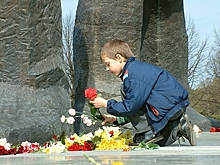 Оппозиция в Латвии заявила о нарушении гражданских свобод и прав человека в День Победы