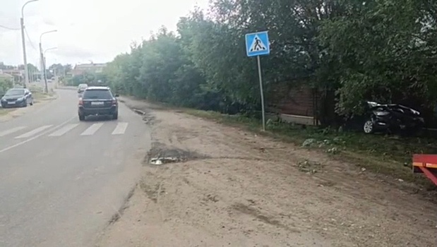 Водитель иномарки улетел в кювет в Починках из-за проблем со здоровьем