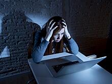 Сливают в Сеть близкие люди: эксперт призвала не делиться интимными фотографиями ни с кем